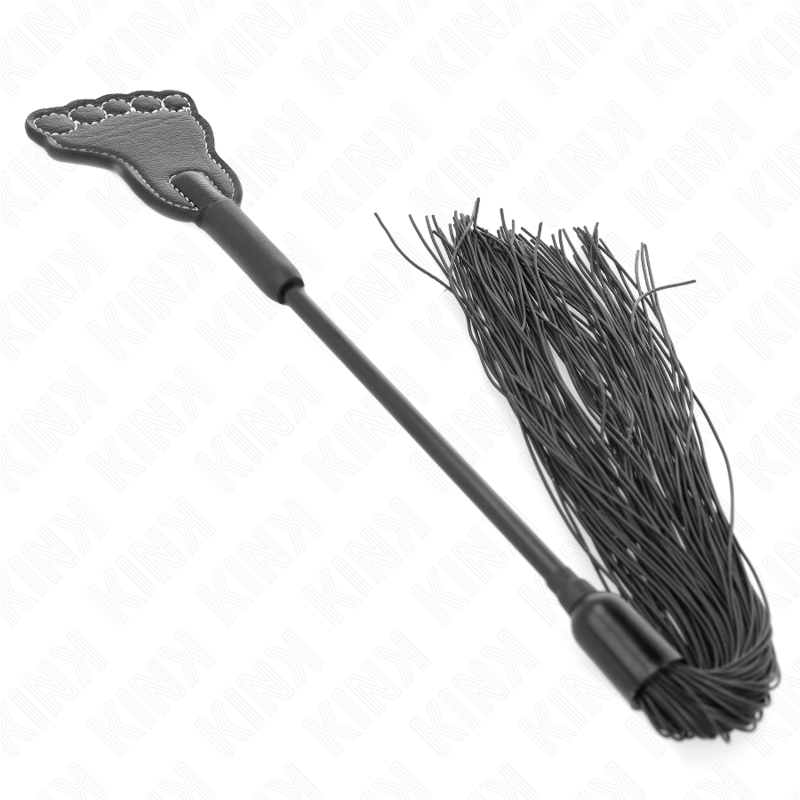 KINK - PAGAIE EN FORME DE PIED AVEC FOUET À GLAND 31 CM - Sensualia