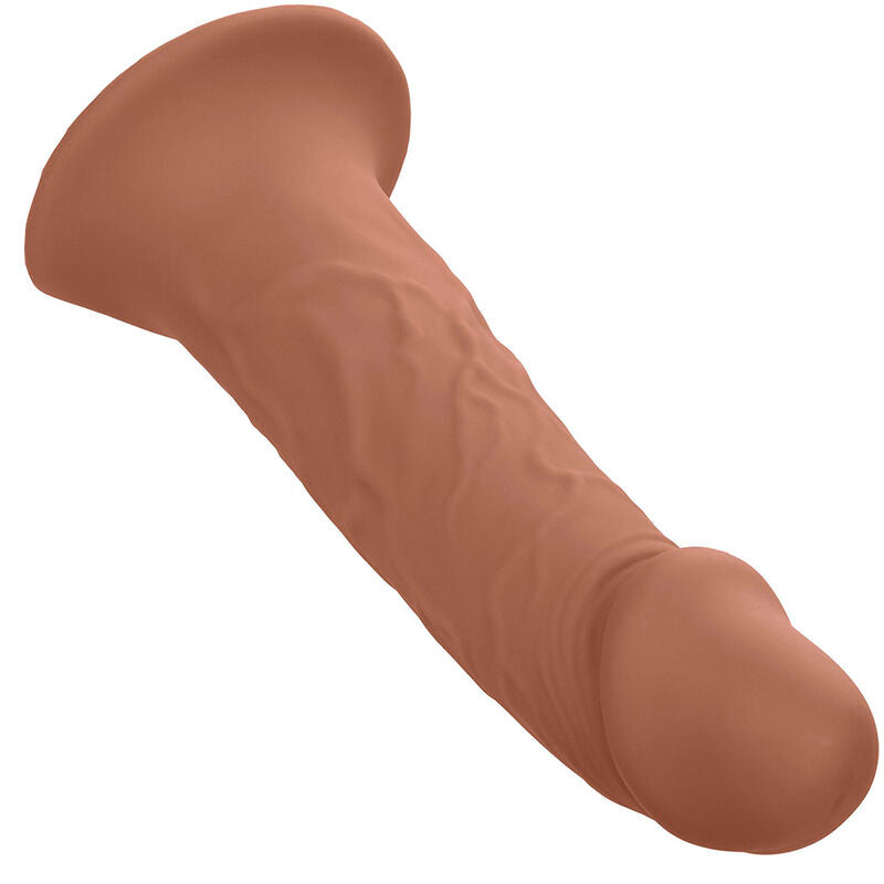 CALEXOTICS - EXTENSION PERFORMANCE MAXX RÉALISTE AVEC HARNAIS PEAU MARRON - Sensualia