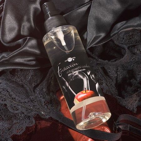 TENTACION - DÉSODORISANT AMBIANCE AUX FRUITS DE LA PASSION AVEC PHÉROMONES - Sensualia
