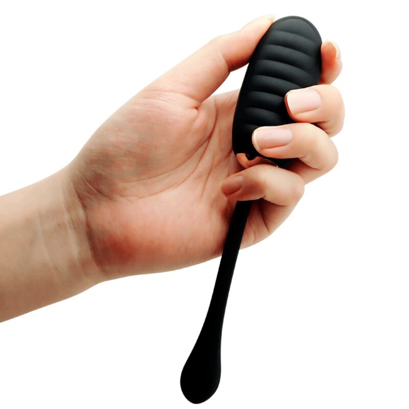 PRETTY LOVE - DOREEN OEUF VIBRANT RECHARGEABLE DE LUXE NOIR TÉLÉCOMMANDE - Sensualia