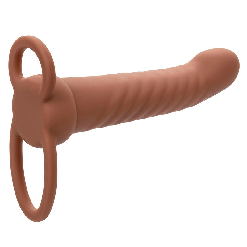 CALEXOTICS - MAXX RIBBED DOUBLE PÉNÉTRATEUR 10 VIBRATIONS MARRON - Sensualia