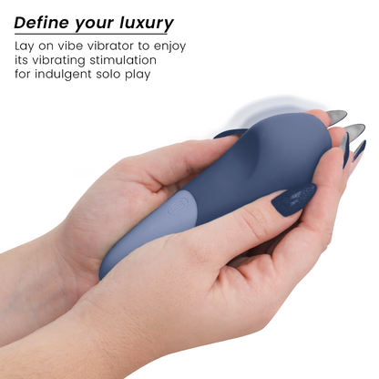 WOMANIZER - VIBE LAY-ON VIBRATEUR SILENCIEUX BLEU FONCÉ - Sensualia